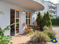 One-Bedroom Apartment with Terrace