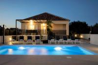 SUNRISE RESIDENCE - Bed and Breakfast Privlaka