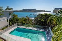 Waves 1 Hamilton Island - Ocean Views and buggy - B&B
