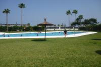 Beachfront 3 Bed Apt San Luis De Sabinillas - Bed and Breakfast San Luis de Sabinillas