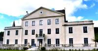 Chateau Roquehort avec EV recharge point 22kw - B&B
