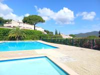 Villa Everblue Sainte-Maxime - Domaine privé - Piscine - B&B