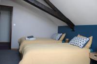 Camera Doppia con Letti Singoli con Doccia