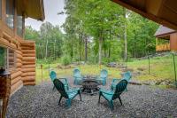 B&B Greenville - Secluded Greenville Cabin Walk to Moosehead Lake! - Bed and Breakfast Greenville