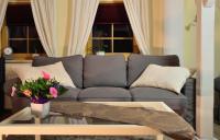 Studio Lit Queen-Size 