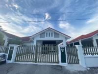 B&B Ipoh - Habitat Homestay Large Semi-D House For 11-13Pax - Bed and Breakfast Ipoh