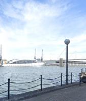 Luxury Riverview 2Bed Apt- 5 mins from Excel London, Canary wharf, 02 Arena - Free Parking - PlayStation 4 Provided - B&B Londres