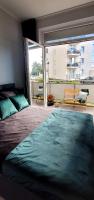 Apartament Green 16 z parkingiem - Chambres d'hôtes Olsztyn