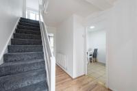 Modern Luxury Apartment by Mile End - Bed and Breakfast