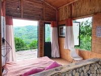 Năm mùa Bungalows - B&B Hương Hóa