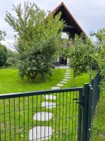 URLAUB mit HUND -Ferienwohnung "AhriBella"- - B&B Glowe