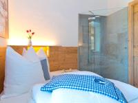 Two-Bedroom Apartment with Sauna