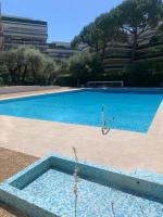 magnifique studio 4 personne à deux pas de la plage - Chambres d’hôtes Antibes