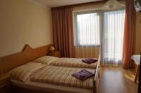 Habitación Familiar (2 adultos + 1 niño)