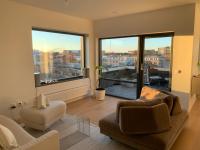 B&B Malmo - Lottas Beautiful Penthouse Apartment - Bed and Breakfast Malmo