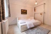 Arté - 2 Bedroom Apartment near Coresi Mall with Free Parking - Chambres d'hôtes Braşov