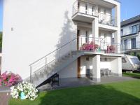 Dom Hermana - Ferienwohnung Mrzeżyno