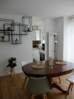 T2 à 150 M du centre-ville, parking privé - Ferienwohnung