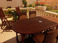 Comfort One-Bedroom Apartment Apartment with Balcony 