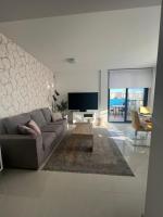 penthouse center Torrevieja, private terrace, near the beach - B&B Torrevieja