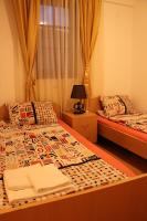 Zweibettzimmer mit Zustellbett