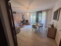 T2 à 2min du centre +parking - B&B