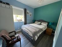 B&B Killybegs - Double bed Small En-suite for 2 - Bed and Breakfast Killybegs