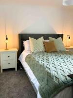 Modern flat near train station with free parking - B&B Cambridge