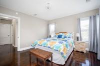 B&B Houston - Trendy Apt in Downtown-Montrose - Walk to TSU or UH - Bed and Breakfast Houston