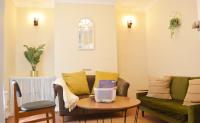 B&B Canterbury - Canterbury King bed house with Free Parking & Garden - Bed and Breakfast Canterbury