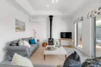 B&B Mornington - Venice by the Beach - BYO LINEN AND TOWELS - Bed and Breakfast Mornington