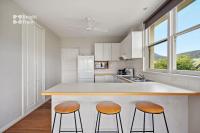Apartment with Garden View