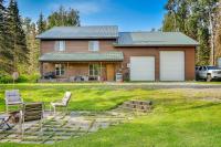 Lovely Soldotna Home, Steps From Kenai River - B&B