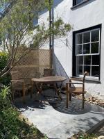 Lovely Cottage beside Surf Beaches & Bude Canal - Ferienwohnung