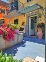 Pietra Di Mare - Ferienwohnung Biassa