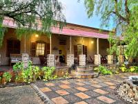 B&B Nelspoort - The Vale Karoo Farm - Bed and Breakfast Nelspoort