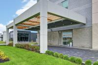 Home2 Suites By Hilton Montreal Dorval