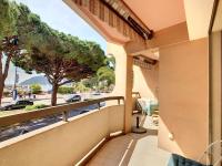 Perle rare 2 pièces au pied de la plage et piscine résidence - B&B Mandelieu-la-Napoule