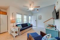 Near Ocean Buxton Townhome with Patio! - Bed and Breakfast