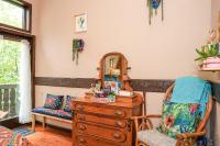 Queen Room with Fireplace