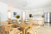 Tranquil Whitehaven Retreat in Mooloolaba - B&B Mooloolaba