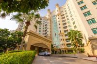 Bespoke Holiday Homes - Palm Jumeirah- 1 Bedroom Sea View with Pool & Beach Access, Al Haseer - B&B Dubái