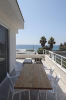 B&B Masline - La Laguna Rooftop Apartment 50 m from the beach - Bed and Breakfast Masline