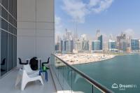Dream Inn Apartments- West Wharf Tower Canal View - B&B Dubai