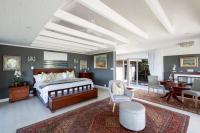 Habitación Doble Deluxe con balcón y vistas al mar