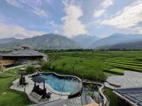 B&B Bhawan - Osho Himalayas Wellness Resort - Bed and Breakfast Bhawan