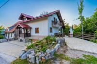 Mountain Escape house with indoor pool - B&B