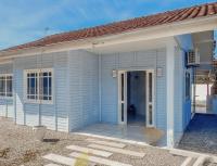 Casa Praia e Piscina - B&B São Francisco do Sul