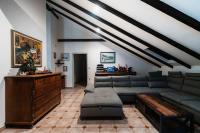 Spacious 3BR Apartment 5th floor - B&B Rijeka