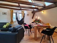 AVAHOME: Haus für 16, WLAN, Parkplätze, Netflix, Nespresso - B&B Kandel